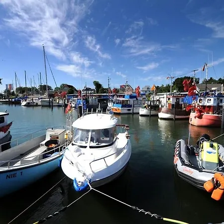 4harbor Times - Nie 1 Lucie Prázdninový dům *